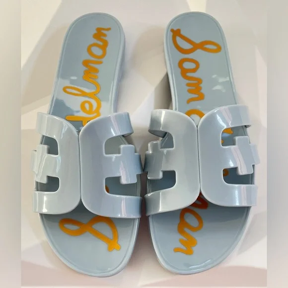 Sam Edelman Bay Jelly Slide Sandal
Color:Cape Blue Jelly Size:7 - Picture 4 of 13